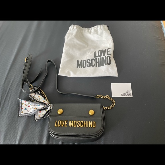 Love moschino crossbody bag - Picture 1 of 3